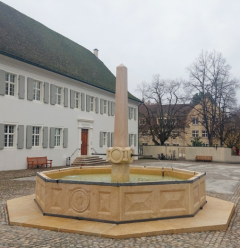 Domplatzbrunnen